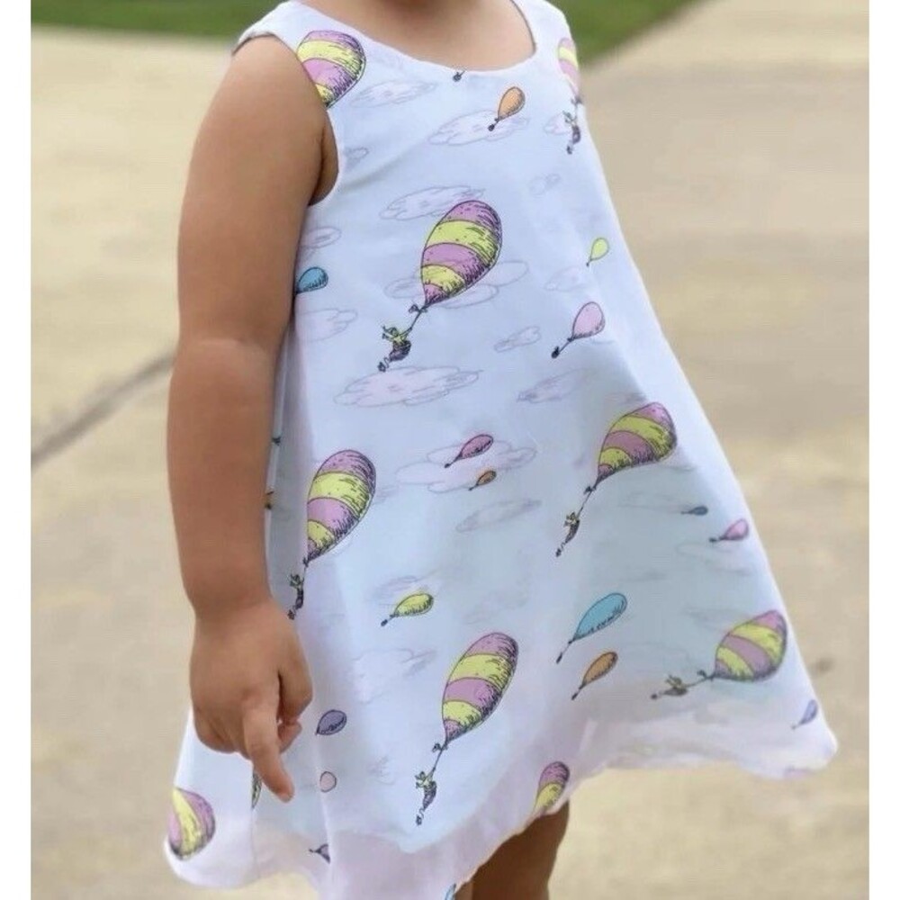DR SEUSS OH THE PLACES YOU WILL GO TODDLER GIRLS  DRESS SIZE 4T NWOT